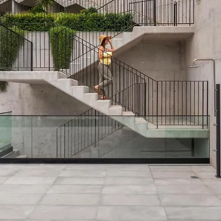 Apartment Uptown 13 By An Island *