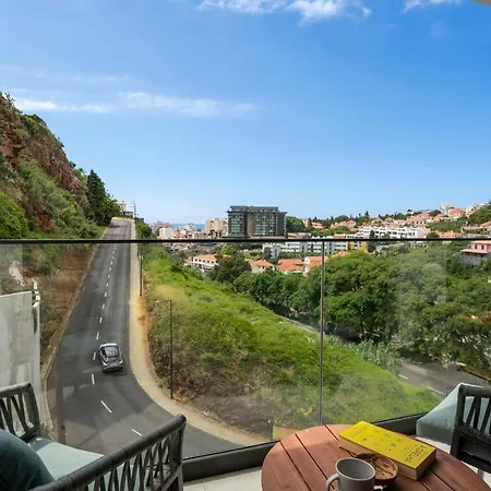 Uptown 13 By An Island *